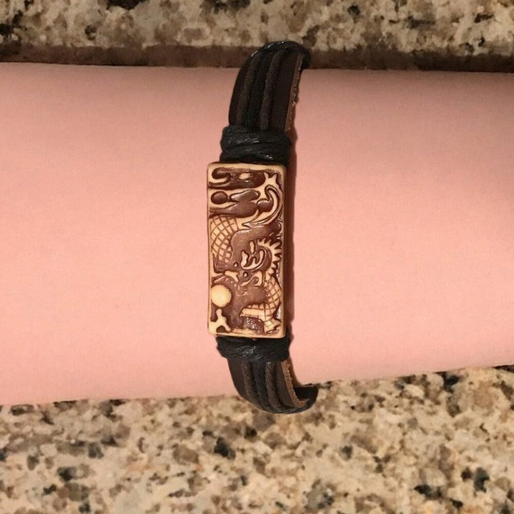 Belfenni BFN Tribal Brown Leather Bracelet – Dragon Symbol Tie-On